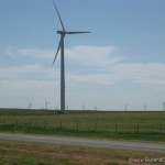 Wind farms in Tornado Alley makes sense